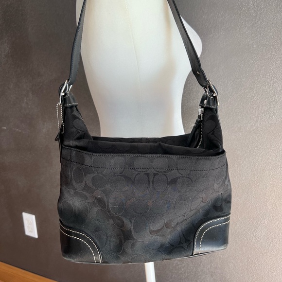 Coach canvas c signature hobo bag - Picture 6 of 15